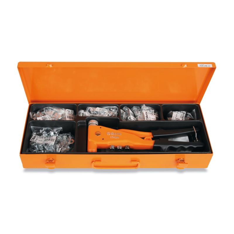 Rivettatrice 1742N In Cassetta Con 4 Perni Filettati In Acciaio 1742N/C4 Beta 017420006