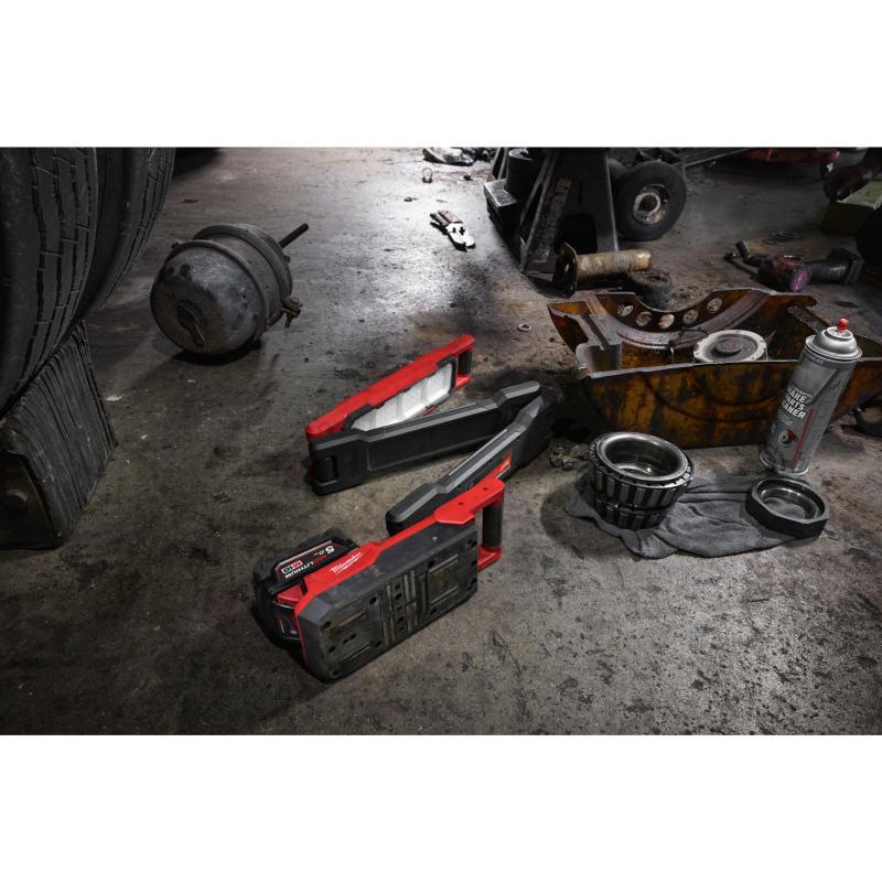 Lampada Sottoscocca Truck E Mezzi Pesanti 18 Volt - Senza Batteria - M18 Abl-0 - Milwaukee 4933498147