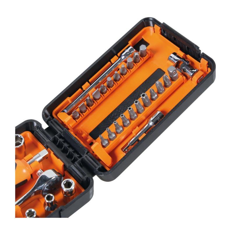 Cassetta Compatta Da 11 Chiavi A Bussola A Mano Esagonali, 21 Inserti E 7 Accessori 900/C39N
Beta 009000947