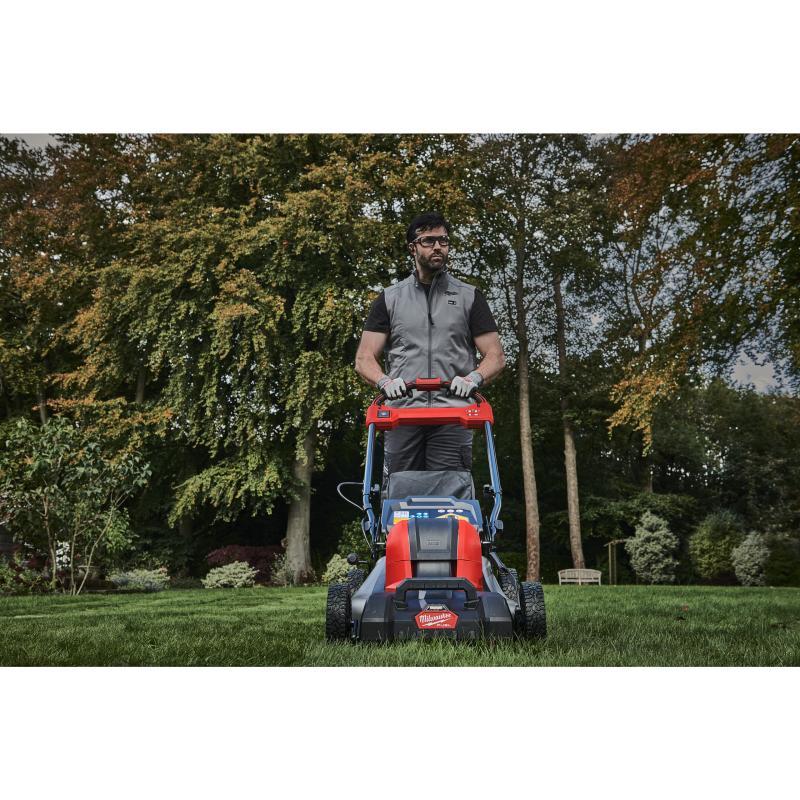 Tosaerba Semovente 3 In 1 46 Cm 18 Volt 8.0Ah Forge Doppia Batteria (2X18V) Tecnologia Fuel - M18 F2Lm46-802 - Milwaukee 4933499215