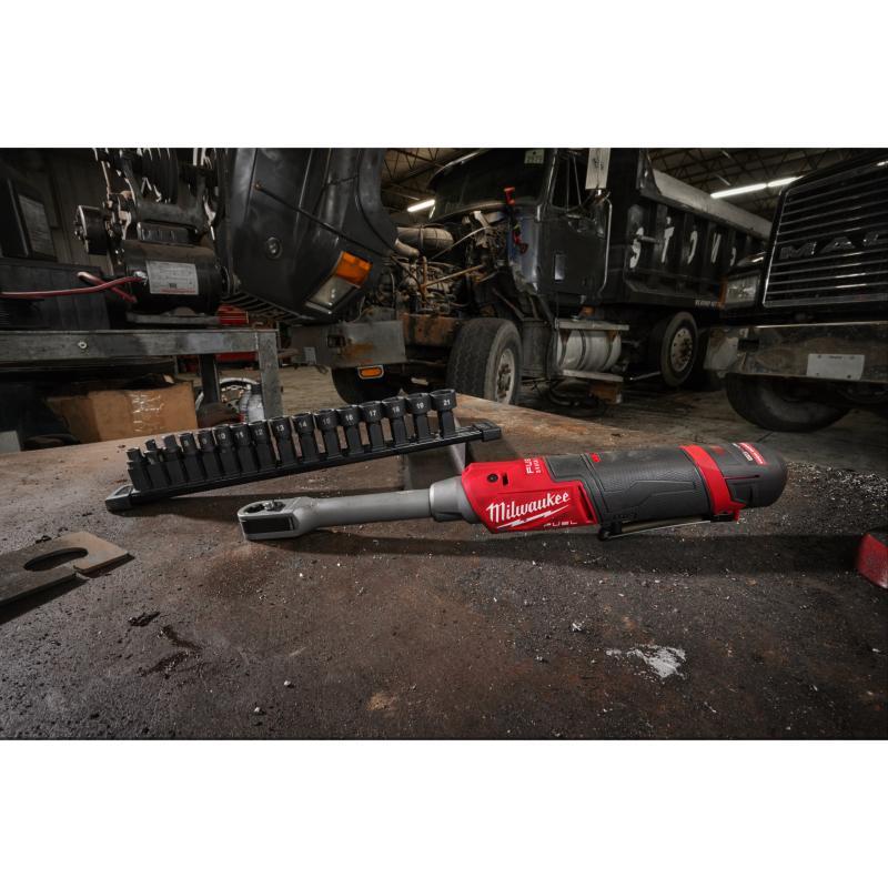 Cricchetto Con Foro Passante 12V Fuel 2,0Ah Insider Con Bussole E Adattatori - M12 Fptr-202X - Milwaukee 4933499411